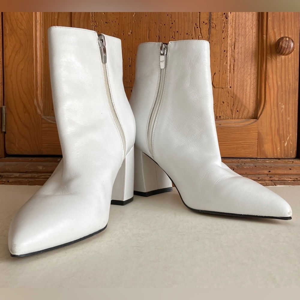 Marc Fisher White Leather Boots Sz 8.5M